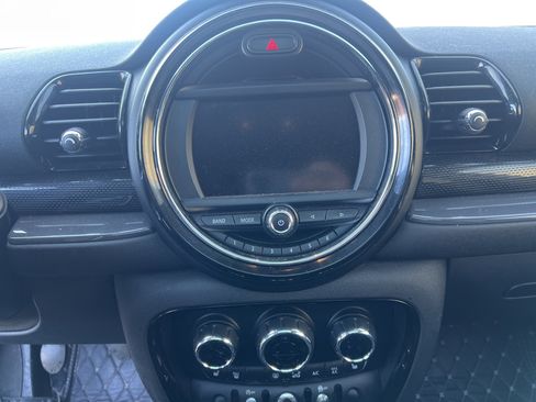 Used 2017 MINI Cooper Clubman S image 17