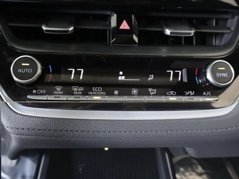 Used 2026 Toyota Corolla Cross AWD Hybrid w/ Convenience Package image 18