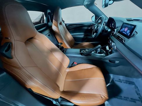 Used 2023 MAZDA MX-5 Miata Grand Touring RWD image 21