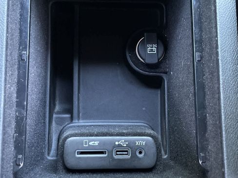 Used 2016 Chrysler 300 S w/ 300S Premium Group AWD/4WD image 25