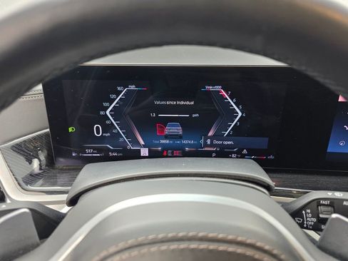 Used 2023 BMW X7 xDrive40i w/ M Sport Package image 22