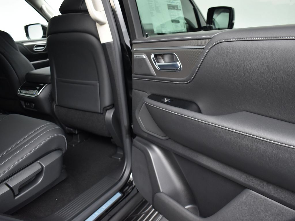 Used 2025 INFINITI QX80 Pure RWD image 22