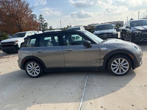 Used 2018 MINI Cooper Clubman S image 3