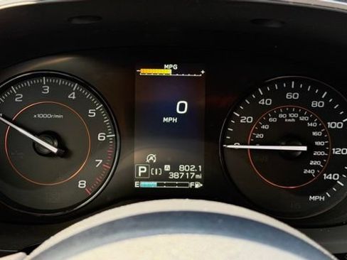 Used 2023 Subaru Crosstrek 2.0i Premium AWD/4WD image 29