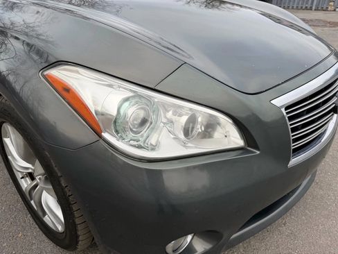 Used 2013 INFINITI M35 w/ Premium Pkg image 4