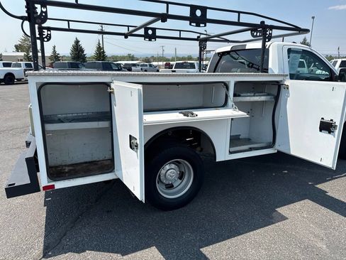 Used 2019 RAM 3500 Tradesman AWD/4WD image 13