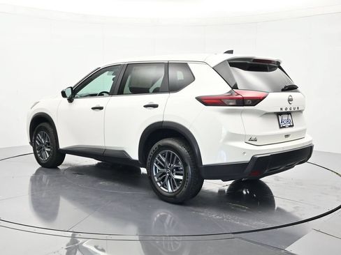 Certified 2024 Nissan Rogue S FWD image 7