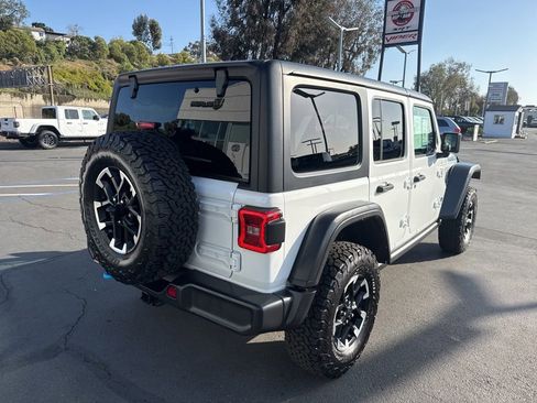 Certified 2024 Jeep Wrangler Unlimited Rubicon 4xe AWD/4WD image 9