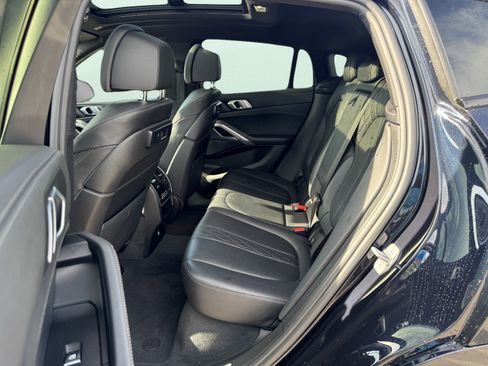 Used 2023 BMW X6 xDrive40i w/ M Sport Package image 20