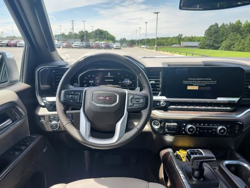 Certified 2024 GMC Sierra 1500 SLT w/ SLT Premium Plus Package AWD/4WD image 14