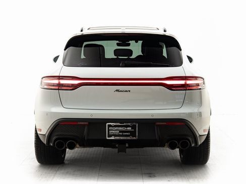Used 2025 Porsche Macan image 35