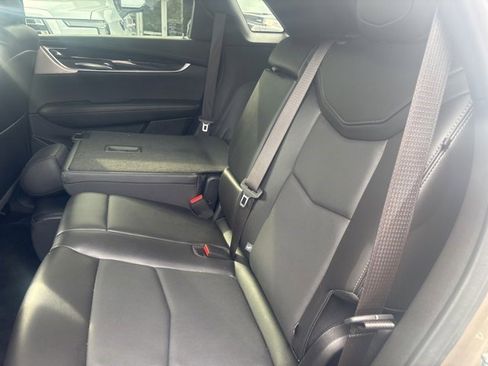 Certified 2022 Cadillac XT5 Premium Luxury image 25