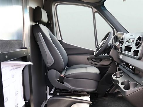 New 2026 Mercedes-Benz Sprinter 144 Cargo image 11
