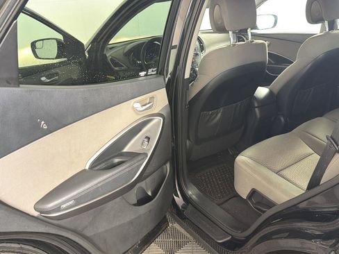 Used 2017 Hyundai Santa Fe Sport AWD/4WD image 10