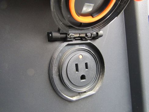 Used 2022 Ford F150 XLT w/ Equipment Group 302A High image 7