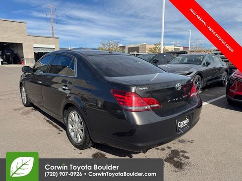 Used 2009 Toyota Avalon Limited image 5
