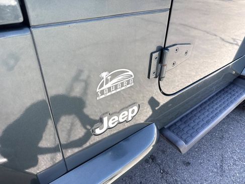 Used 2003 Jeep Wrangler Sahara AWD/4WD image 10
