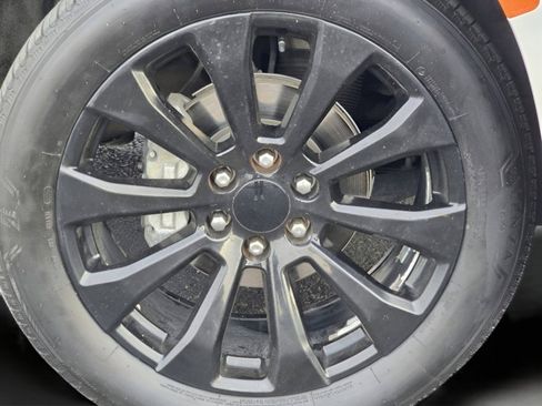 Used 2023 GMC Yukon Denali Ultimate image 38