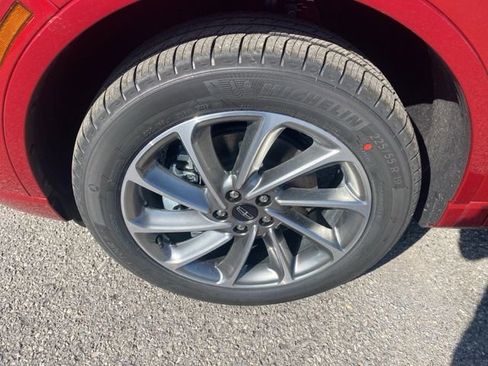 New 2025 Lincoln Corsair Grand Touring AWD/4WD image 10