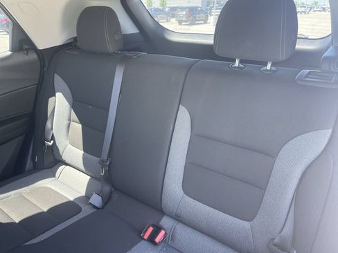 Used 2025 Chevrolet TrailBlazer LT AWD/4WD image 34