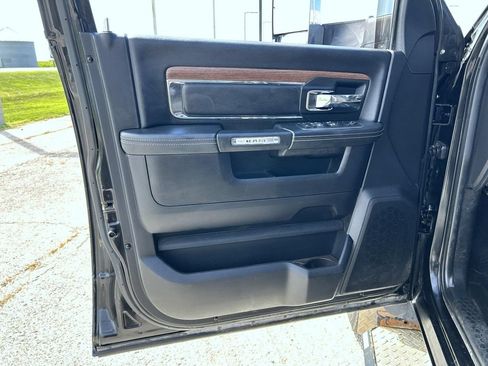 Used 2016 RAM 4500 Laramie AWD/4WD image 9