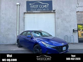 Used 2021 Hyundai Elantra SEL image 1