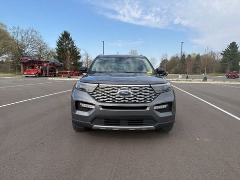 Used 2021 Ford Explorer Platinum w/ Equipment Group 601A image 8
