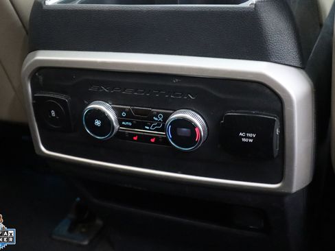 Used 2024 Ford Expedition Max Limited RWD image 29