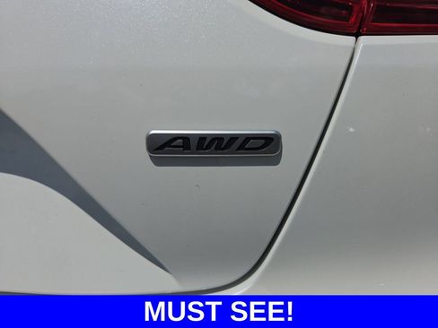 Used 2018 Kia Stinger Premium AWD/4WD image 23