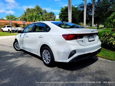 Used 2024 Kia Forte LX image 6