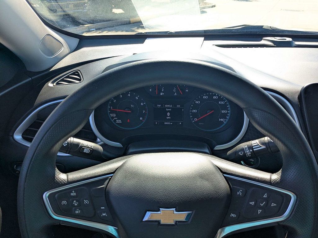 Used 2024 Chevrolet Malibu LT FWD image 26