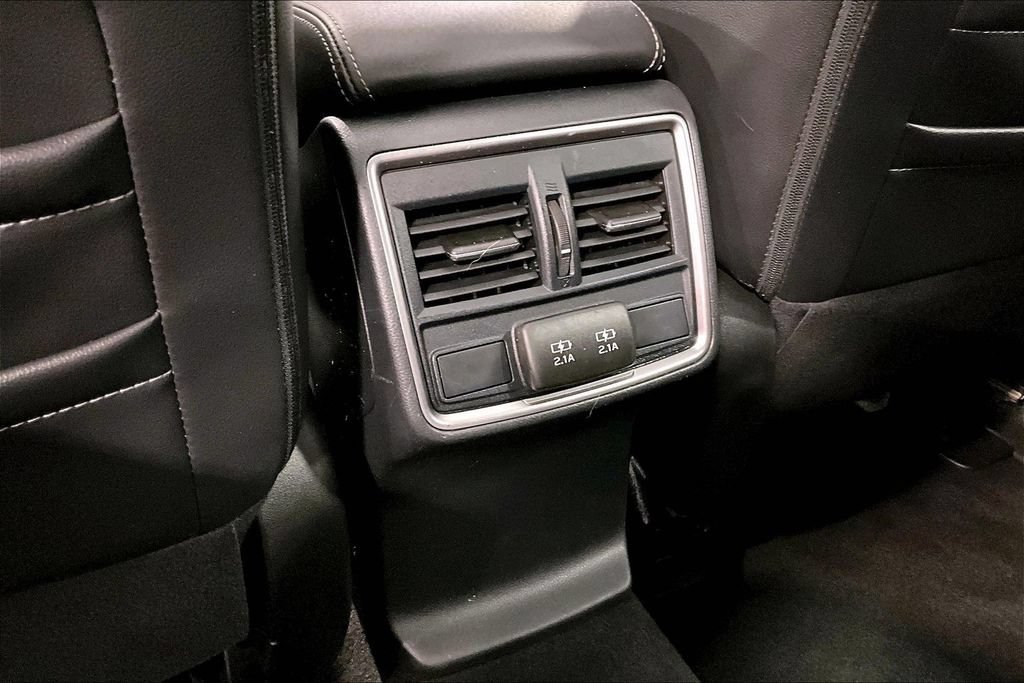 Used 2023 Subaru Forester Limited AWD/4WD image 10