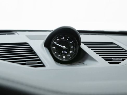 New 2026 Porsche 911 Carrera 4 GTS image 27