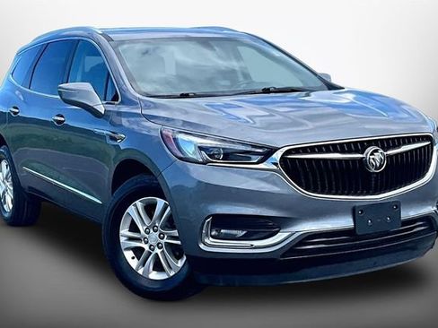 Used 2020 Buick Enclave Essence w/ Sound and Sites Package AWD/4WD image 10