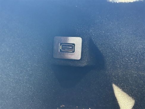 Used 2017 Chevrolet Corvette Stingray Coupe w/ Battery Protection Package image 32