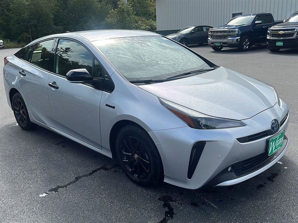 Used 2022 Toyota Prius AWD image 7