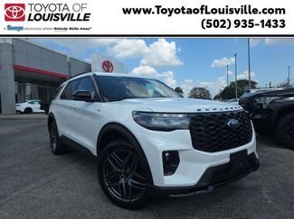Used 2025 Ford Explorer ST-Line w/ ST-Line Street Pack AWD/4WD video 1