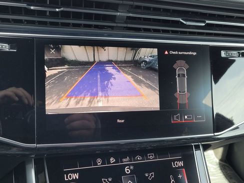 Used 2019 Audi Q8 Premium w/ Convenience Package image 13