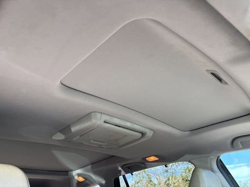 Used 2016 Honda Pilot Elite image 9