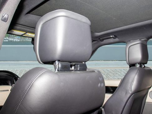 Used 2018 Land Rover Range Rover HSE image 20