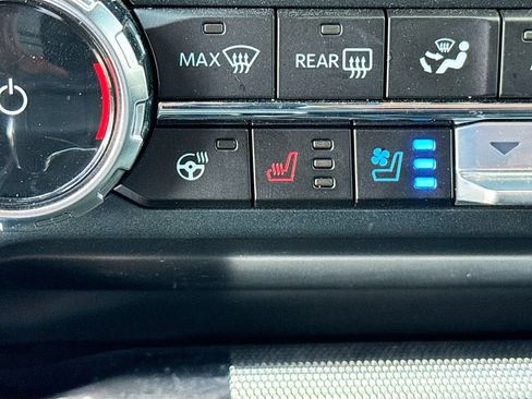 Certified 2025 Ford F150 Platinum AWD/4WD image 21