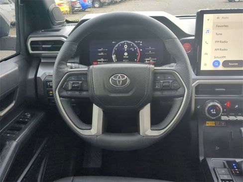 Used 2024 Toyota Tacoma TRD Off-Road image 14