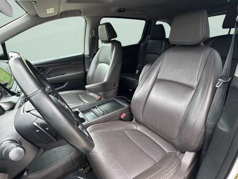 Used 2018 Honda Odyssey EX-L image 12