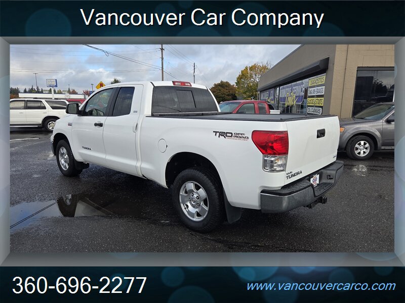 Used 2011 Toyota Tundra 4x4 Double Cab image 4