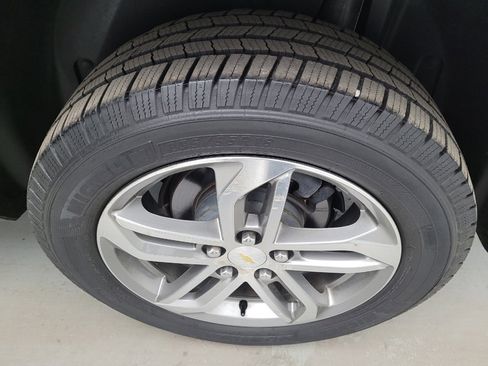 Used 2017 Chevrolet Equinox Premier w/ Enhanced Convenience Package AWD/4WD image 31