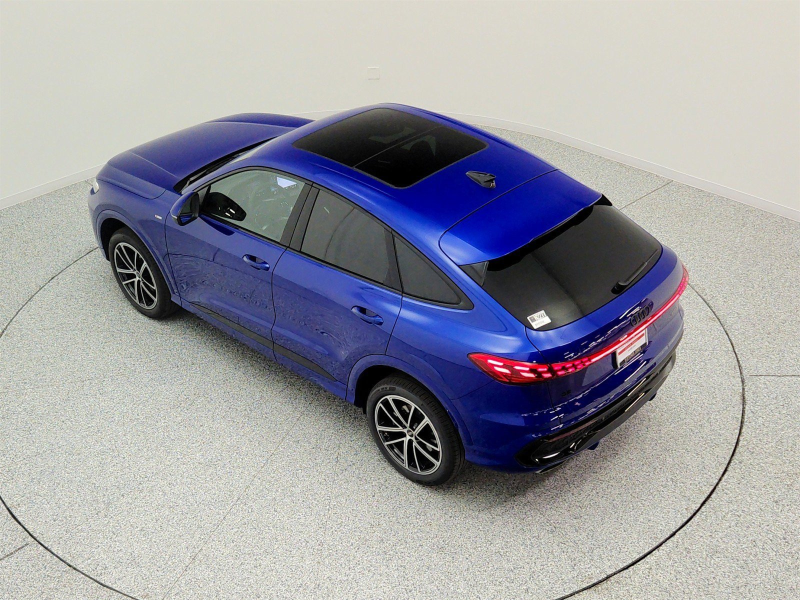 New 2026 Audi Q5 Premium Plus AWD/4WD image 22