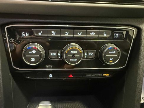 Used 2022 Volkswagen Atlas SE AWD/4WD image 33
