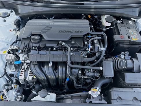 New 2026 Hyundai Elantra Sport FWD image 20