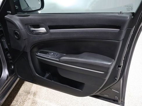 Certified 2018 Chrysler 300 S w/ 300S Premium Group image 26