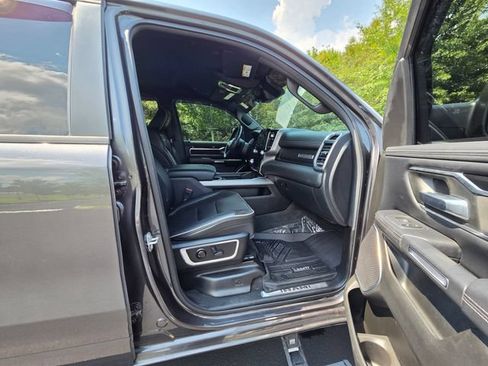 Used 2022 RAM 1500 Laramie w/ Sport Appearance Package AWD/4WD image 24